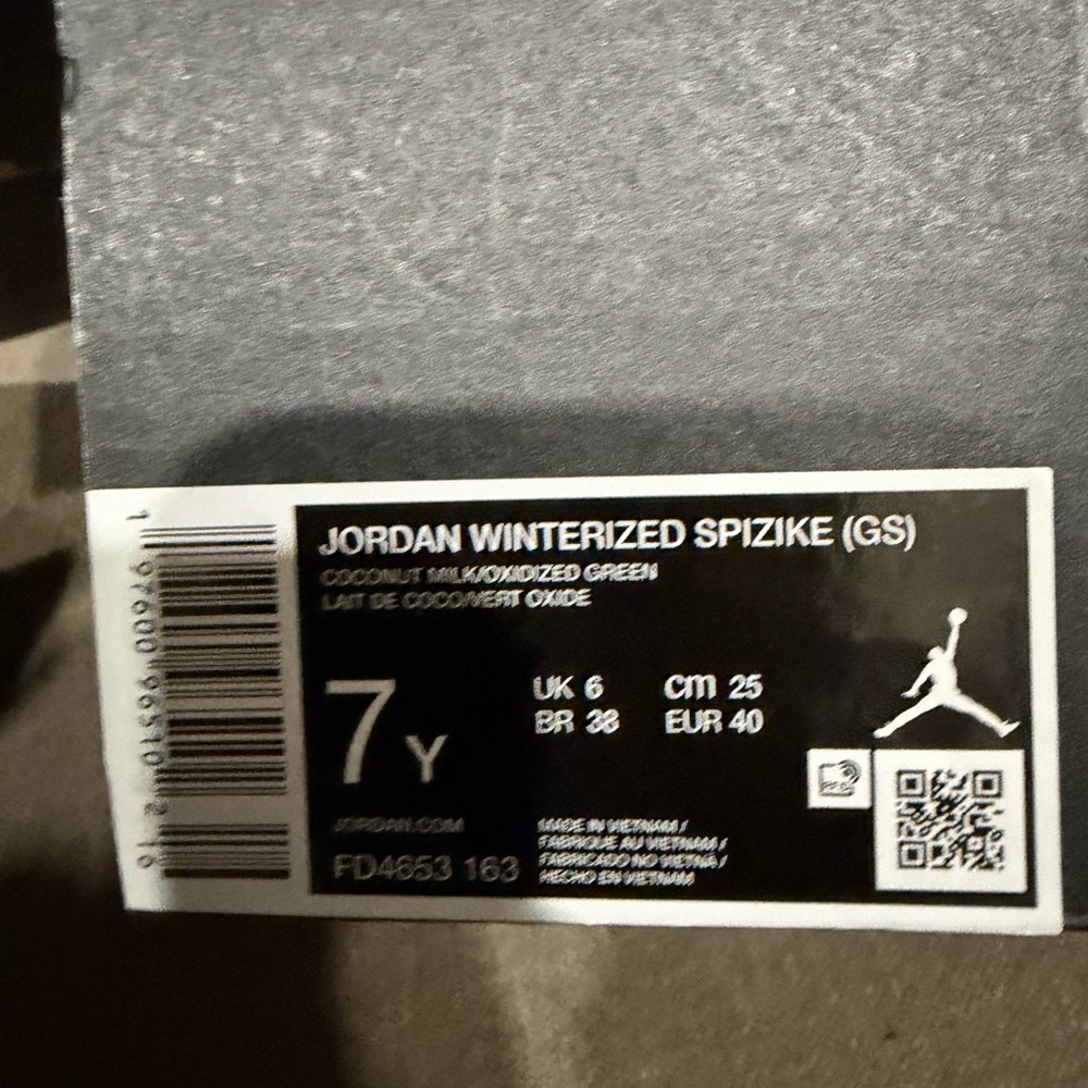 Jordan Athletic Shoes in Teal, Pink, and Cream - Picture 5 of 5